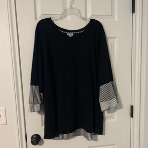 Avenue Blouse Black w/Black/Gray/White stripe sleeve and bottom of back